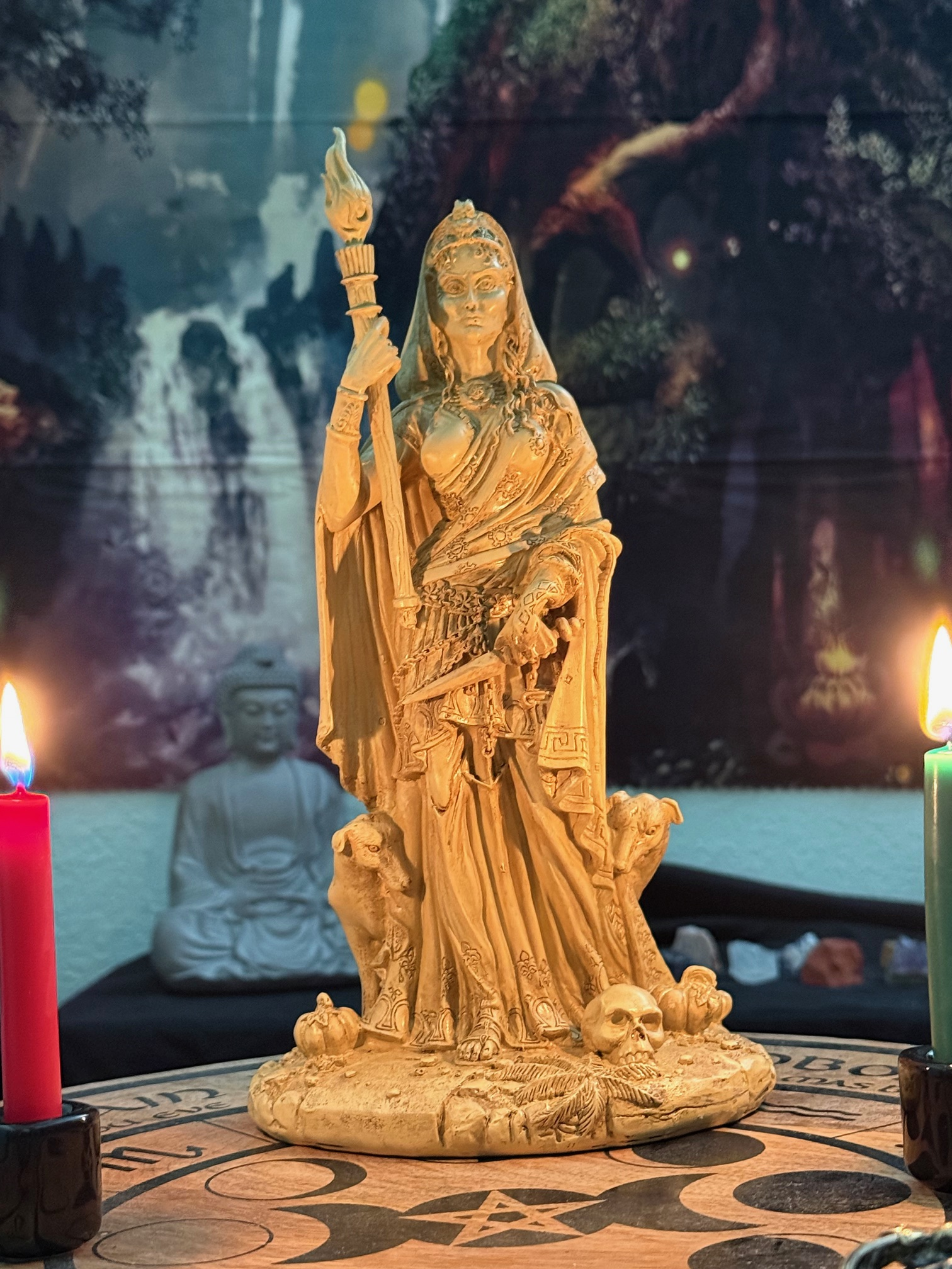 Hekate Statue V2